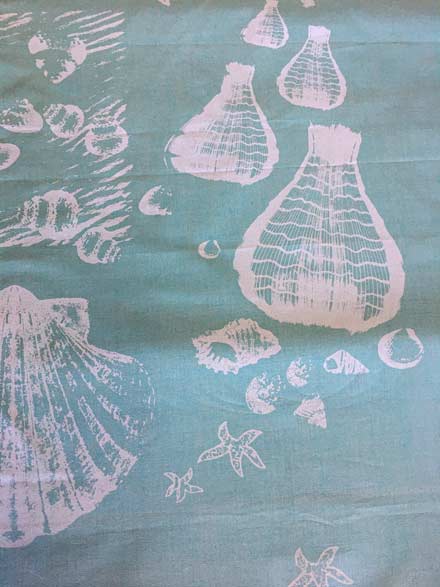 Withe Shell Print on Green 2b Shade